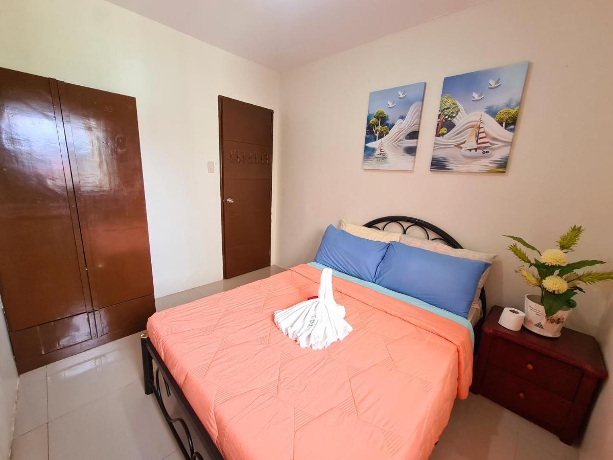 Fully Furnished Apartment With Netflix And Wifi 바탕가스 외부 사진