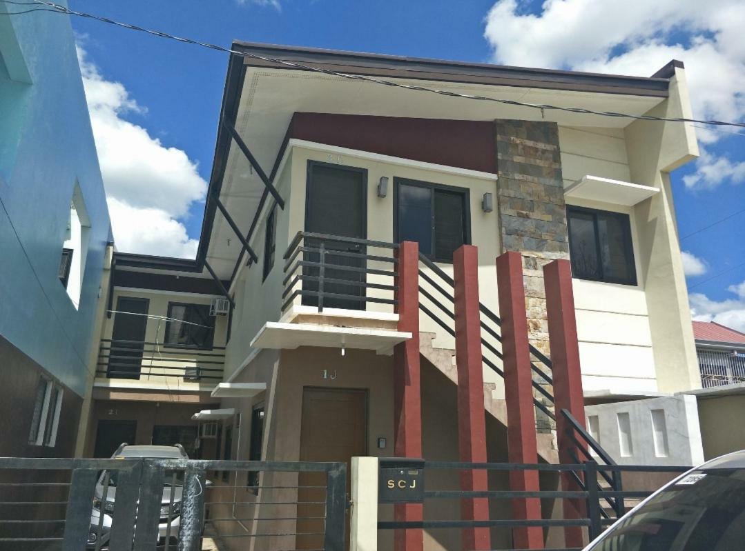 Fully Furnished Apartment With Netflix And Wifi 바탕가스 외부 사진